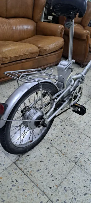 Bicicleta Eléctrica Plegable Plata