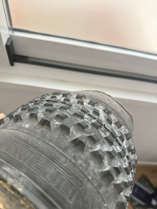 Cubiertas Pirelli Scorpion XC M y H 2.4