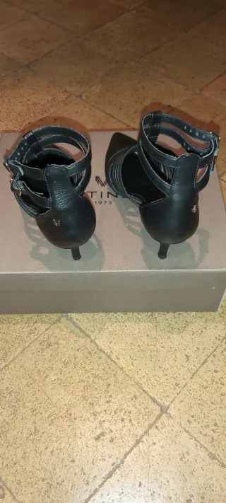 Zapatos de tacón Martinelli negros mujer