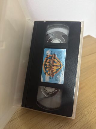 Batman: Saliendo de las Sombras VHS