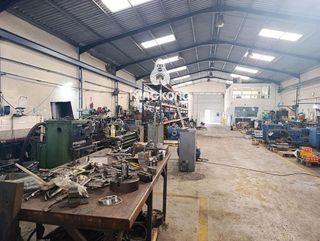 Nave industrial en venta en Humanes de Madrid