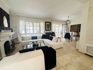 Casa adosada en alquiler en Lomas de Marbella Club - Puente Romano en Marbella