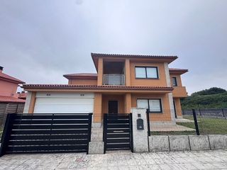 Chalet en venta en A Malata - Catabois - Ciudad Jardín en Ferrol