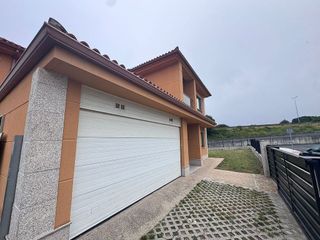 Chalet en venta en A Malata - Catabois - Ciudad Jardín en Ferrol
