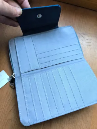 Cartera Busquets azul sin estrenar con etiqueta