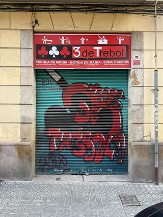 Local comercial en venta en Hostafrancs en Barcelona