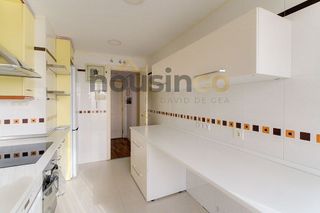 Ático en alquiler en Sanchinarro en Madrid