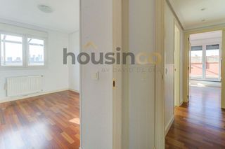 Ático en alquiler en Sanchinarro en Madrid