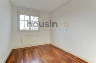 Ático en alquiler en Sanchinarro en Madrid