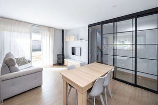 Chalet en venta en Ogíjares