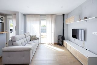 Chalet en venta en Ogíjares