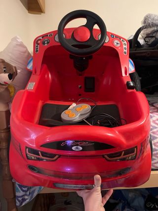 Coche Eléctrico Infantil Rojo INJUSA