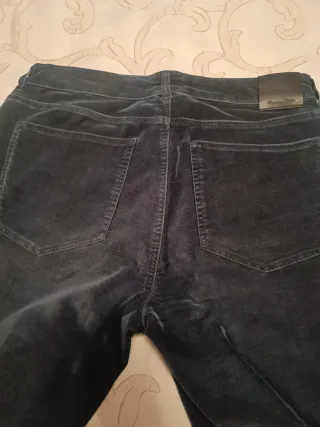 Pantalón micro pana Massimo Dutti azul marino T40