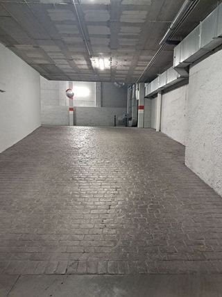 Garaje en venta en Suárez en Málaga