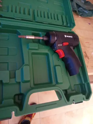 Taladro Atornillador Wurth con maletín
