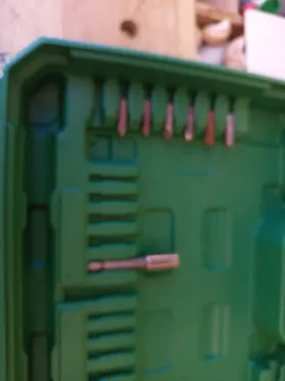 Taladro Atornillador Wurth con maletín