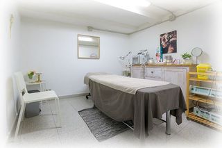 Local comercial en venta en Pubilla Cases en Hospitalet de Llobregat, L´