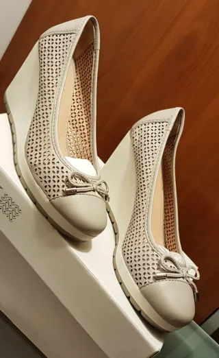 Francesitas Geox Beige Talla 38