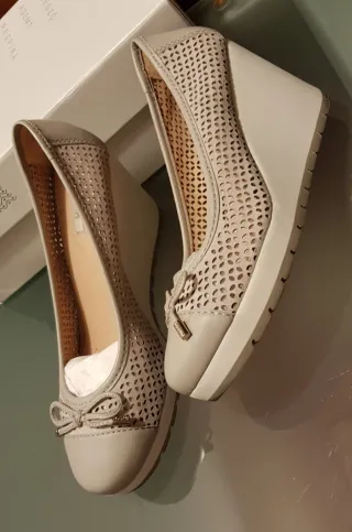 Francesitas Geox Beige Talla 38