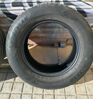 2 Neumáticos Goodyear