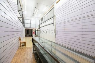 Local comercial en venta en El Raval en Barcelona