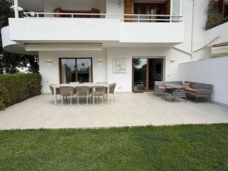 Piso en alquiler en Los Naranjos - Las Brisas en Marbella