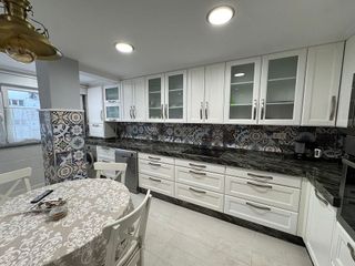 Piso en alquiler en Centro en Gijón