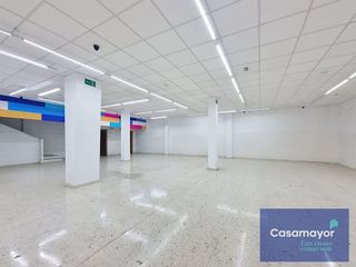 Local comercial en alquiler en Ensanche - Diputación en Alicante