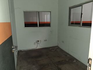 Local comercial en venta en Delicias en Zaragoza