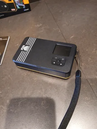 Cámara Kodak Mini Shot 2 Retro y cartucho