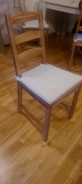Juego 4 Sillas Madera Ikea, sencillas en buen esta