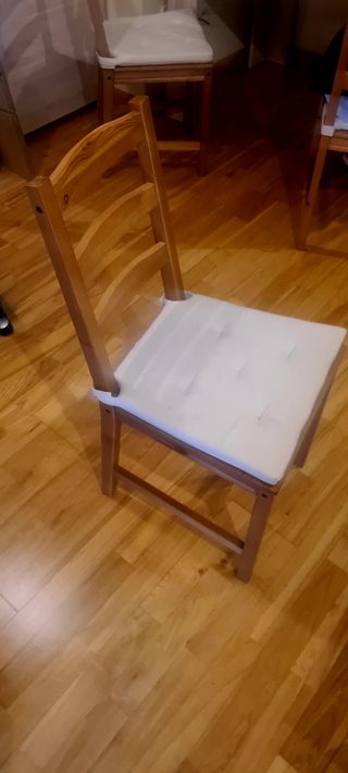 Juego 4 Sillas Madera Ikea, sencillas en buen esta