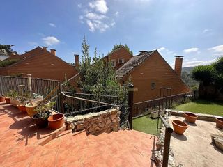 Casa pareada en venta en Corbera de Llobregat