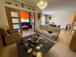 Casa pareada en venta en Corbera de Llobregat