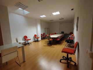 Local comercial en venta en Este en Castellón de la Plana