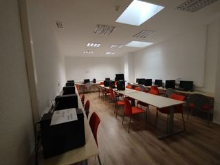 Local comercial en venta en Este en Castellón de la Plana