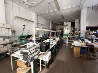 Local comercial en alquiler en Elda