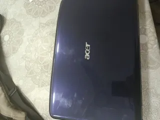 Acer Aspire 5738Z Portátil