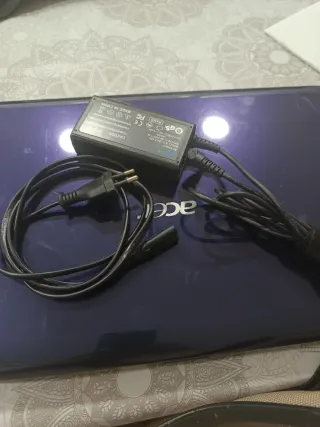 Acer Aspire 5738Z Portátil