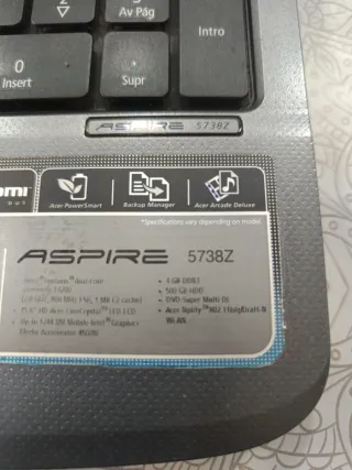 Acer Aspire 5738Z Portátil
