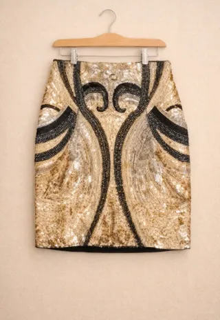 Falda dorada con Lentejuelas.