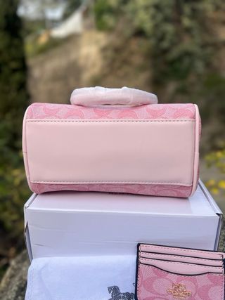 Bolso Coach Rosa con Cartera y Correa