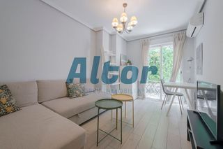 Piso en venta en Nueva España en Madrid