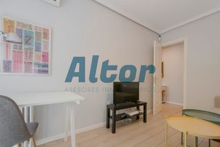 Piso en venta en Nueva España en Madrid