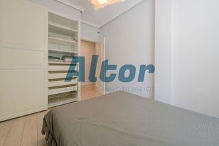 Piso en venta en Nueva España en Madrid
