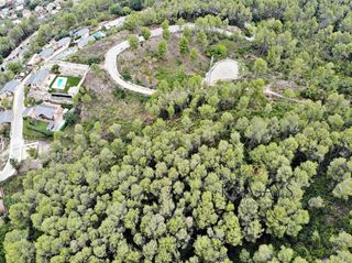 Terreno en venta en Vallirana