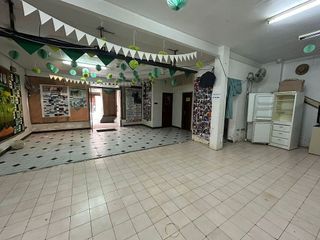 Local comercial en alquiler en Moraleja