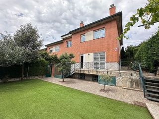 Casa pareada en venta en Golmayo