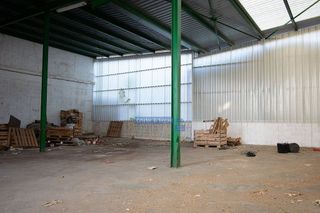Nave industrial en venta en Alfara de Algimia