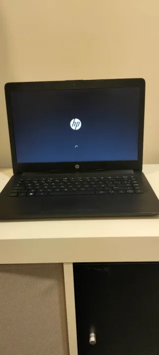 HP 14 Radeon Portátil Negro